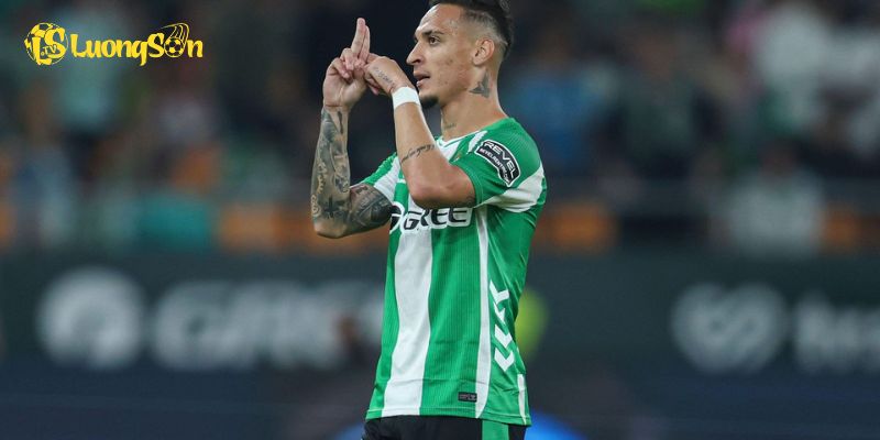 Tương lai rộng mở của tiền về người Brazil khi trở về Real Betis